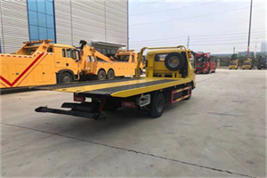 湘东区非事故拖车