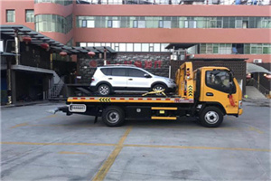 湘东区汽车紧急补胎换胎救援